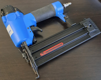 California Air Tools NGTQ18G 18-Gauge Brad Nail Gun – 60–90 PSI